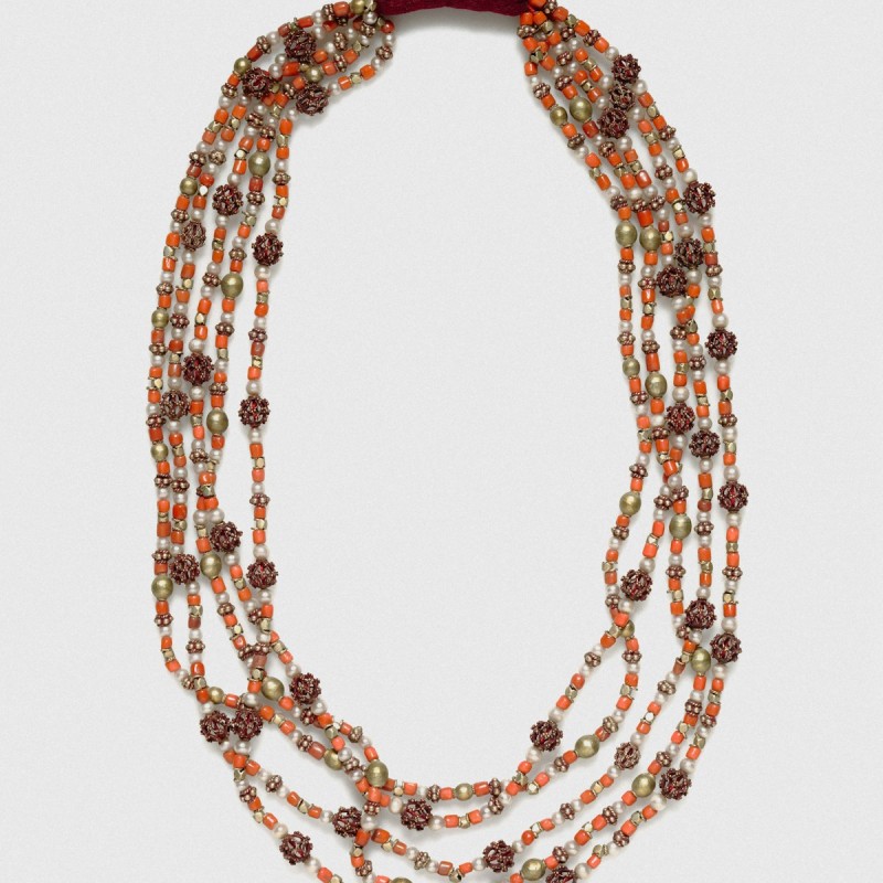 Collar Alba